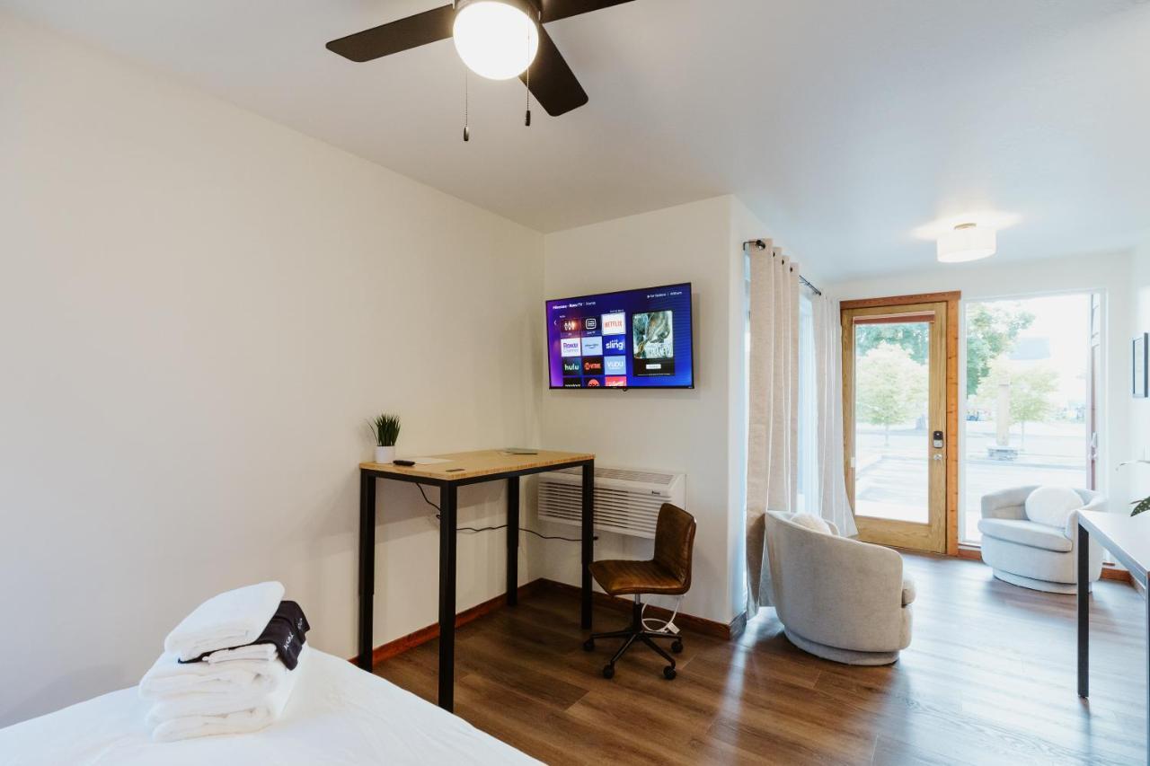 Big Mountain At Switchback Suites Kalispell Exterior photo